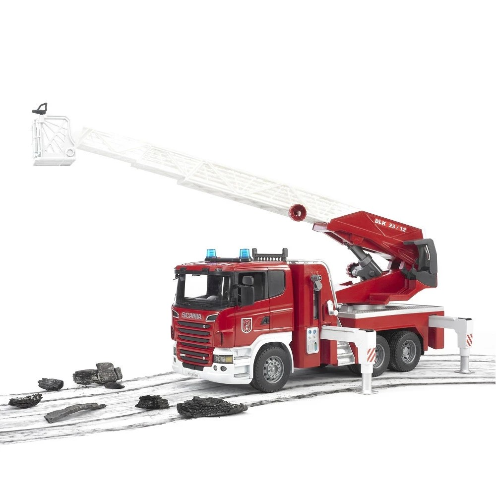 Bruder 3591 Scania Super 560R Fire Engine with Ladder, Waterpump and Light & Sound