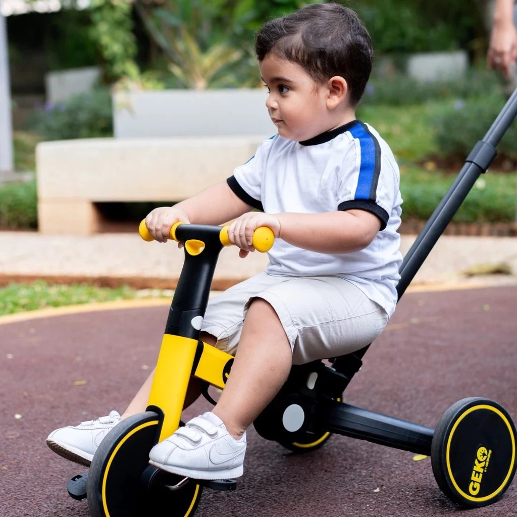 Geko 5in1 Compact Folding Trike Yellow With Stick