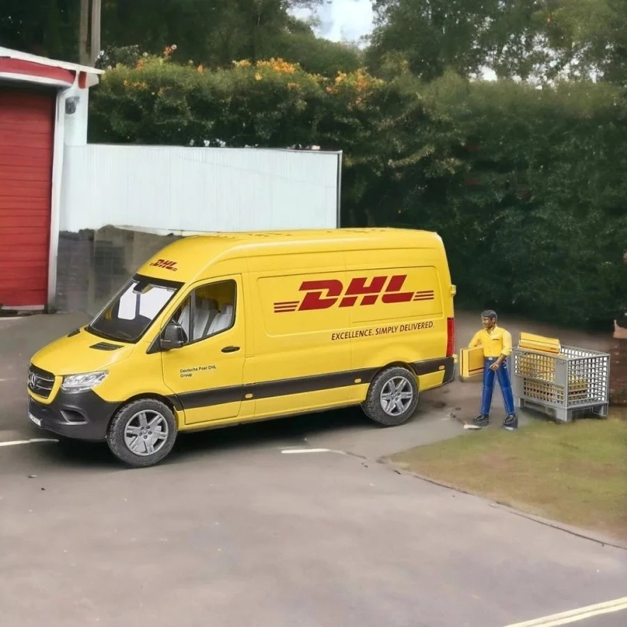 Bruder 2671 MB Sprinter DHL with Driver - Mainan Miniatur Mobil Ekspedisi
