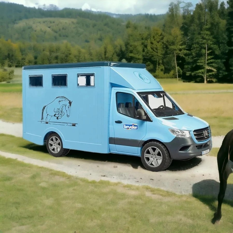 Bruder 2674 Sprinter Animal Transporter with 1 Horse - Mainan Miniatur Mobil Pengangkut Kuda