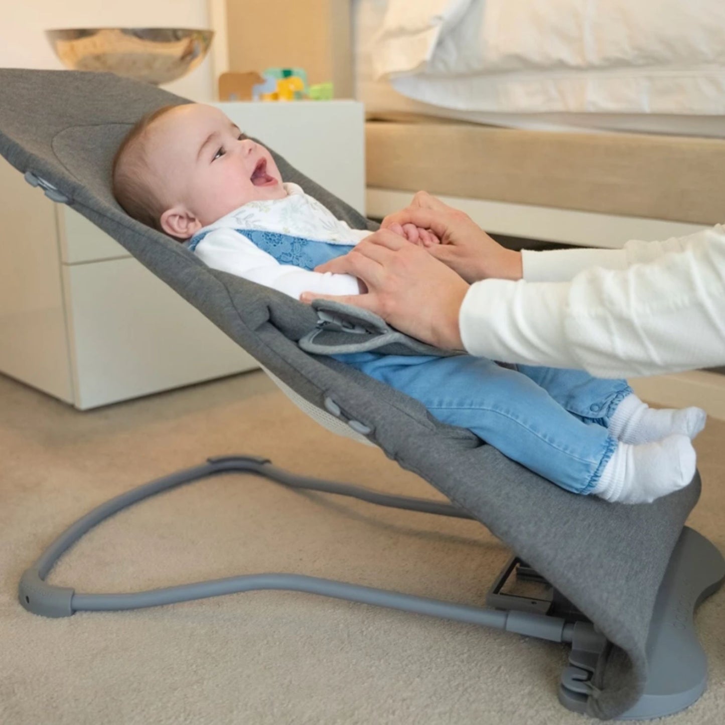 Babocush Ergonomic Baby Bouncer - Kursi Ayunan Bayi