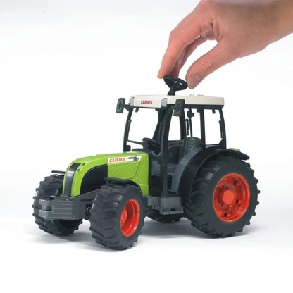 Bruder 2110 Class Nectis 267F - Mainan Miniatur Traktor Pertanian
